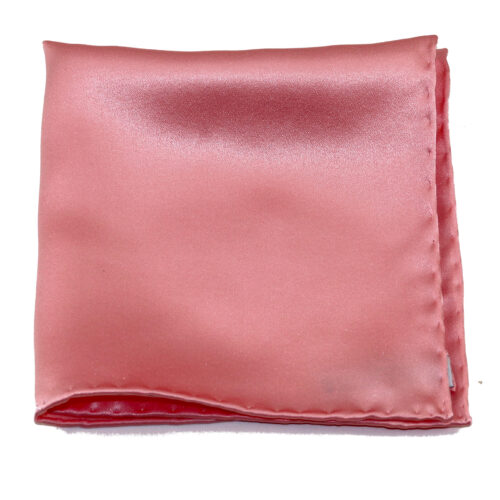 Tailored solid pink silk pocket square, by italo Ferretti