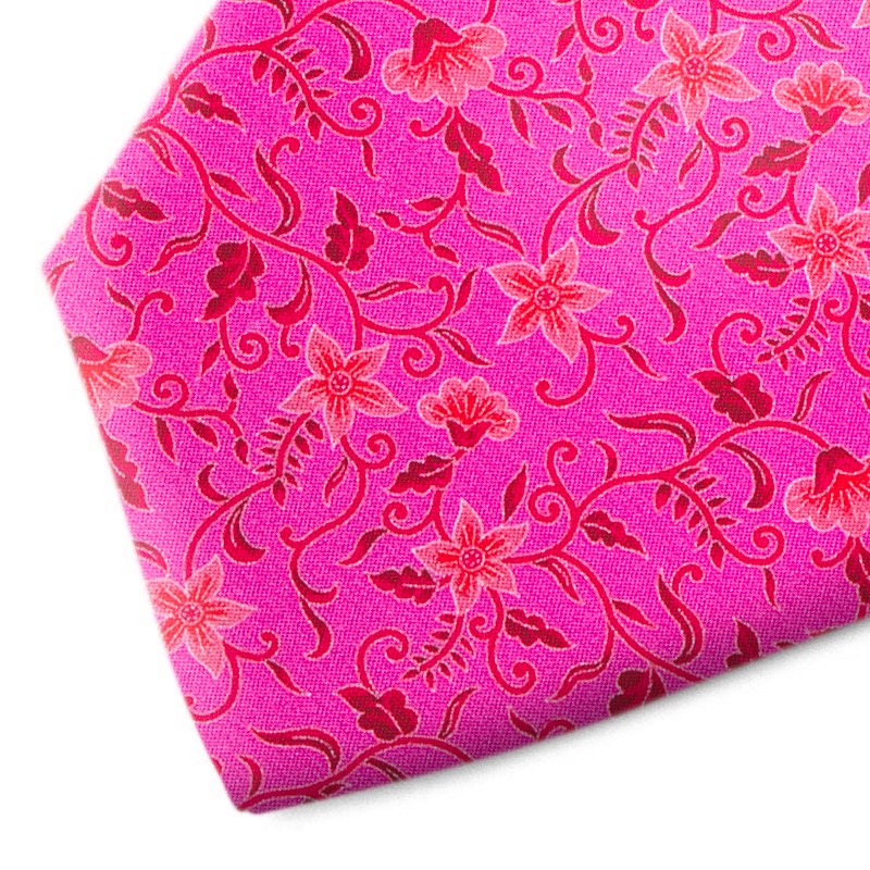 Fuchsia and pink floral pattern silk tie