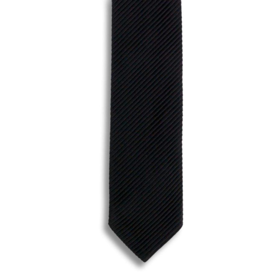 Pleated black silk tie
