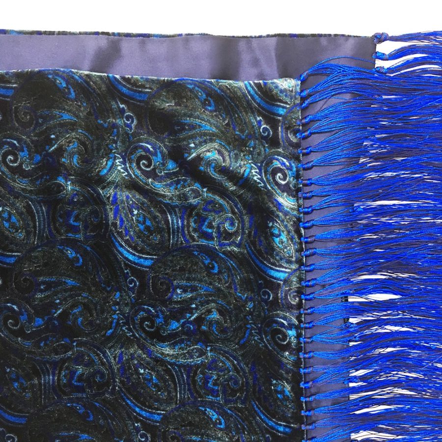 Double sided fringe scarf in dark blu silk and velvet