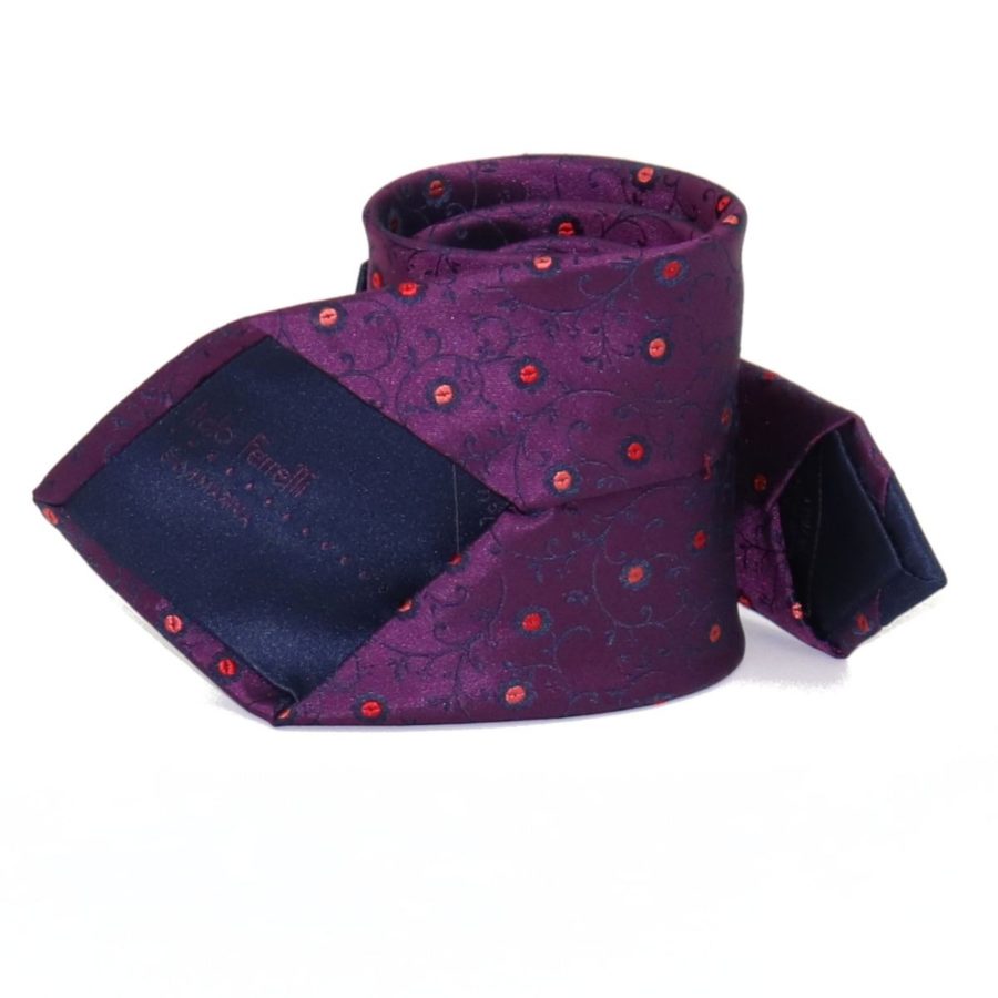 Tailored pleated silk necktie 419601-02