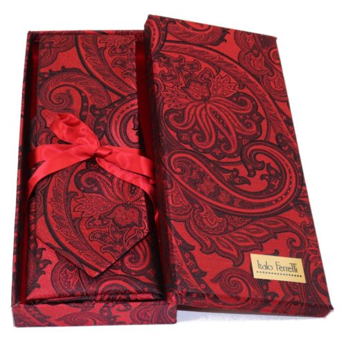 Red sartorial silk tie and pocket square set, matching silk box included 413666-03