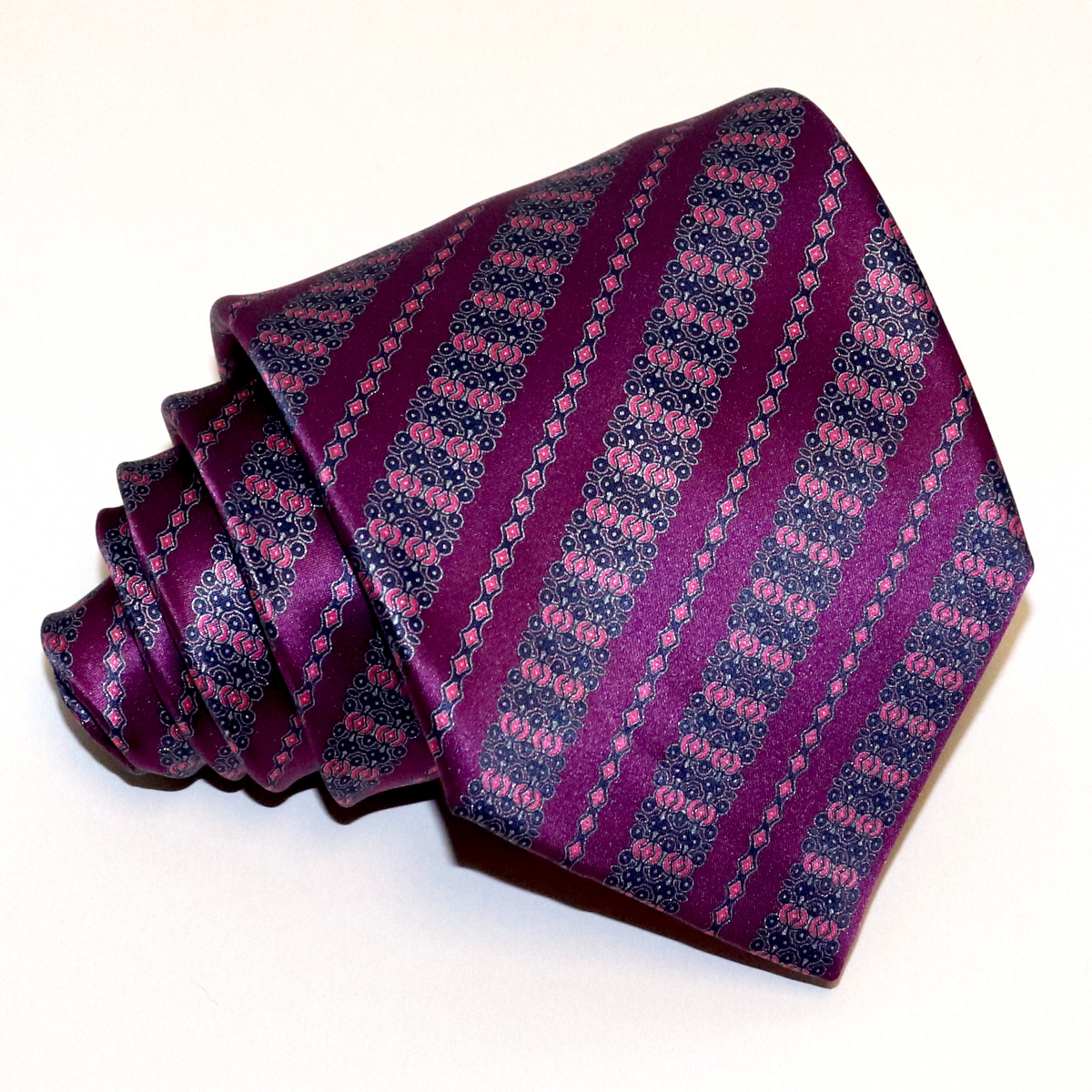 Purple regimental silk tie, micropattern print, handmade in Italy ...