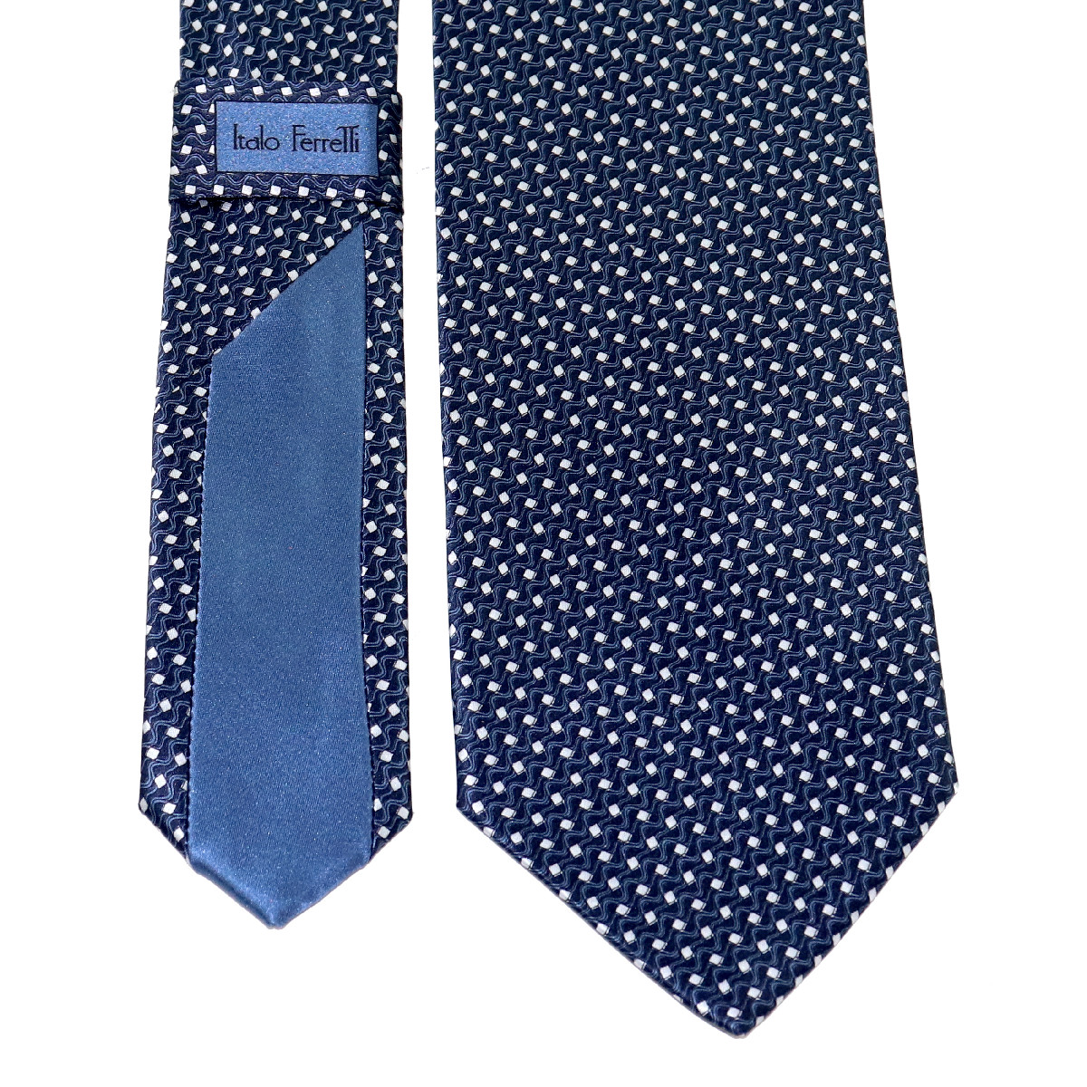 Refined tailored tie, navy blue and light gray geometric pattern ...