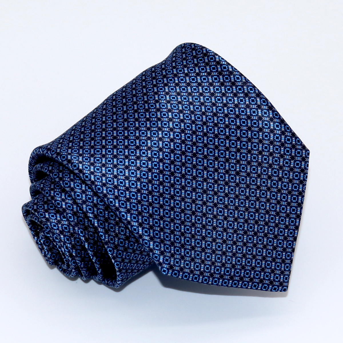 Custom tie set, refined blue shades silk, elegant geometric ...